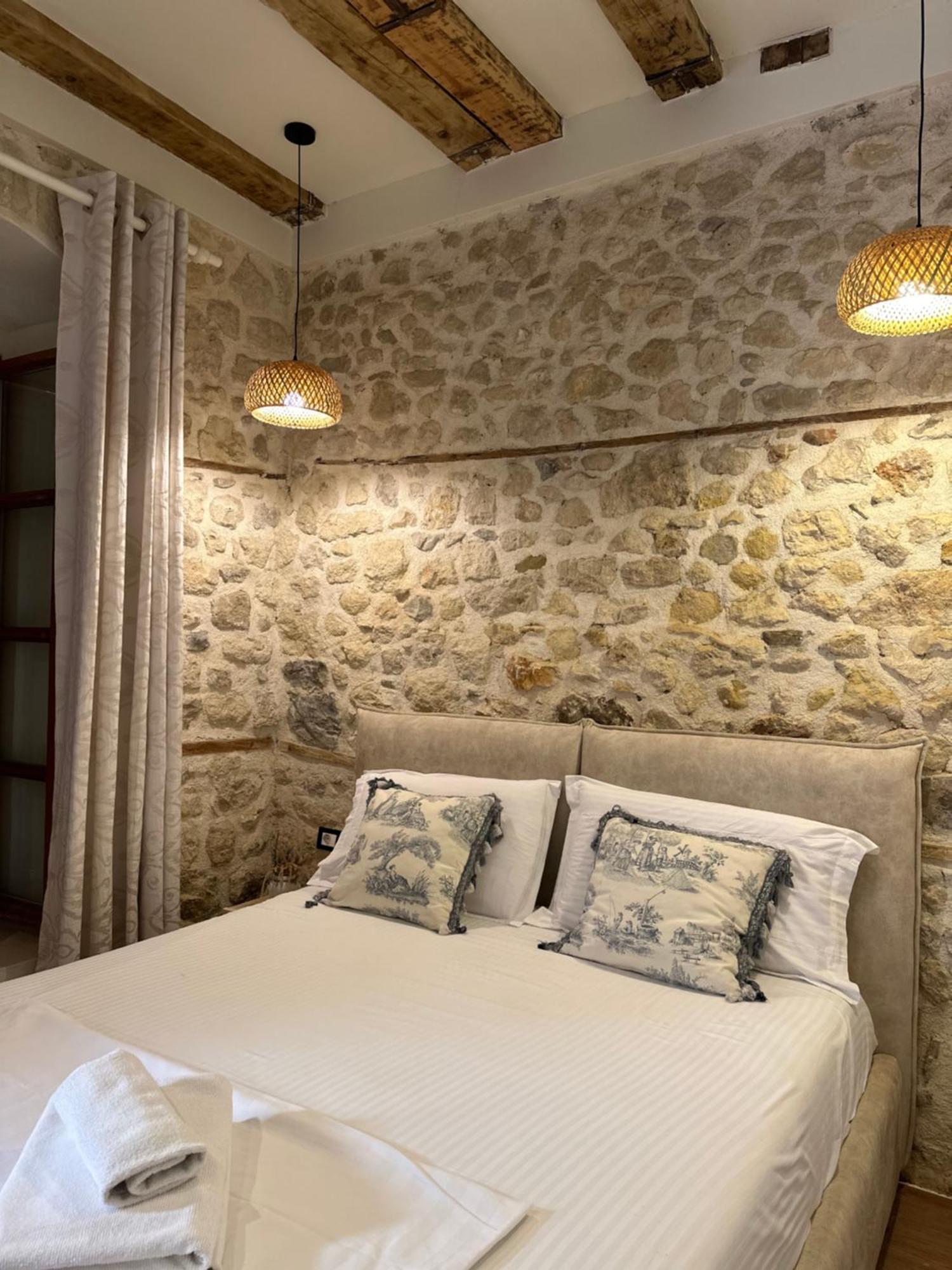 Bohemian Boutique Suites Vlorë Exterior foto